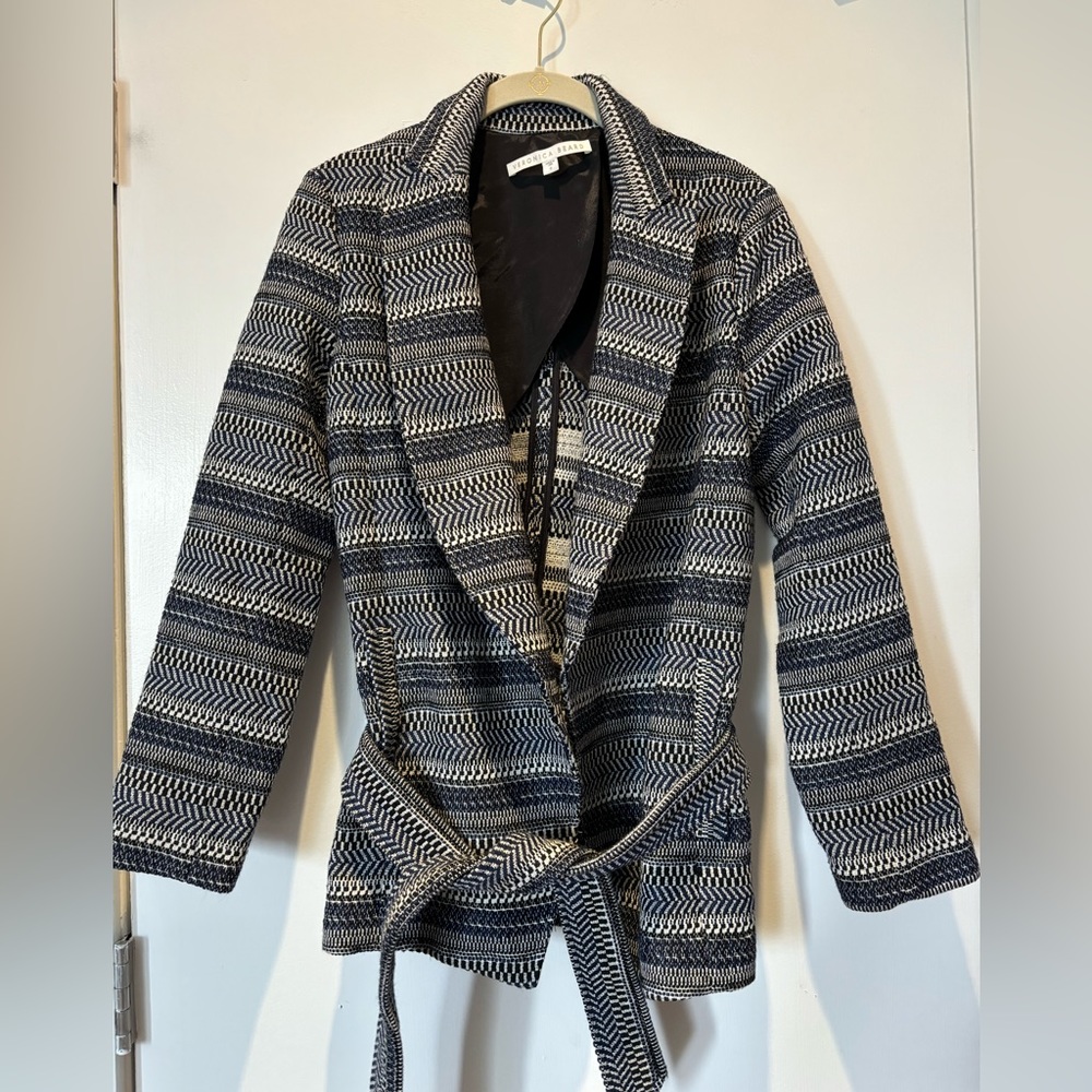 Veronica Beard Belted Patterned Jacket - Size 6 - image 1